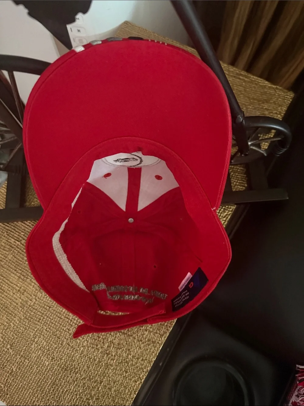 Red Kids Baseball Cap with Yin Yang Car Emblem